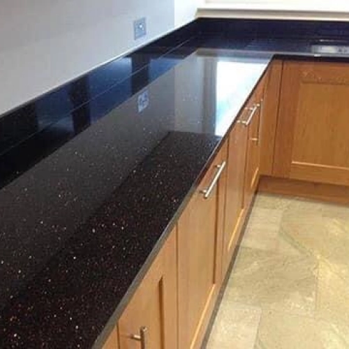 Đá granite kim sa trung